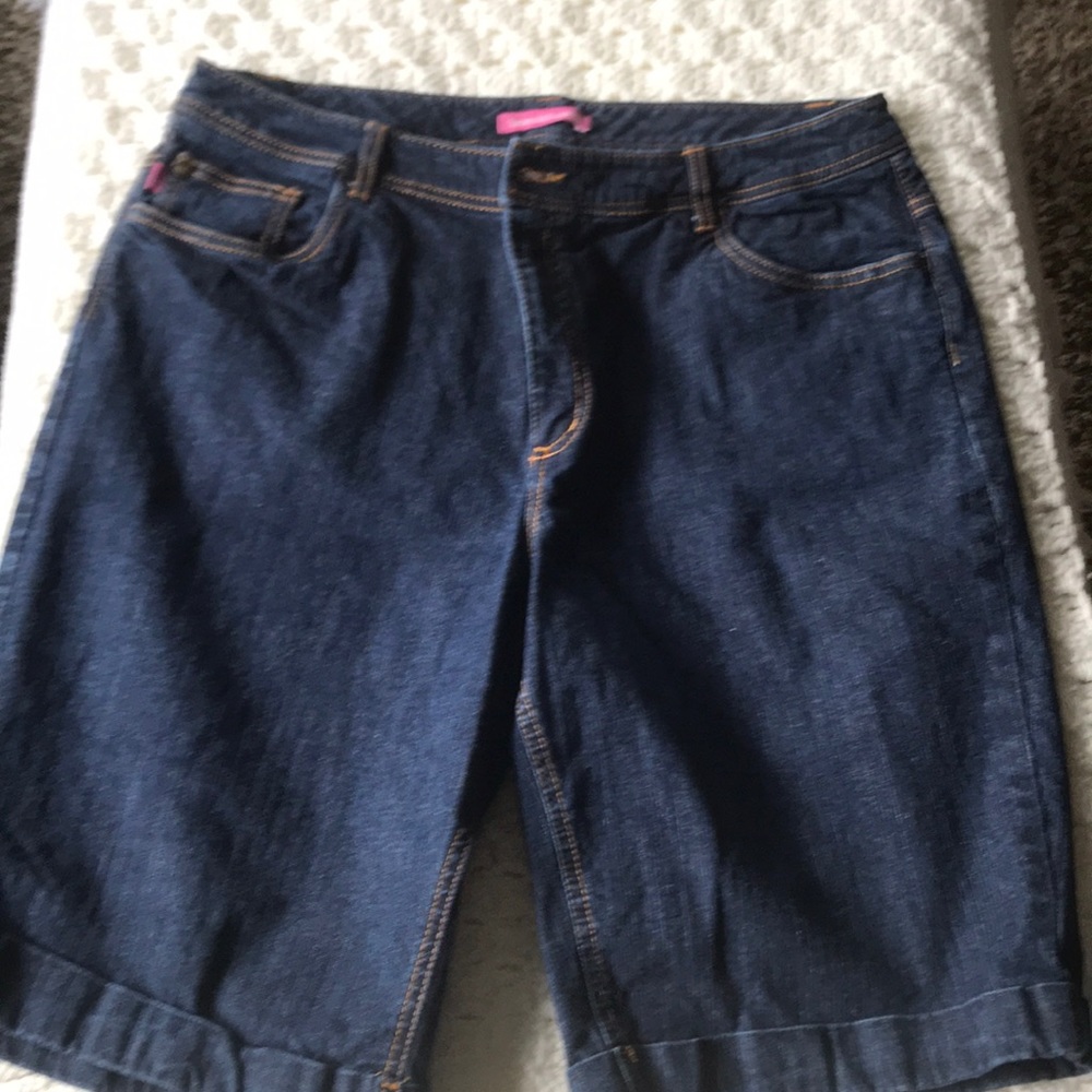 Women within Shorts- Final price drop